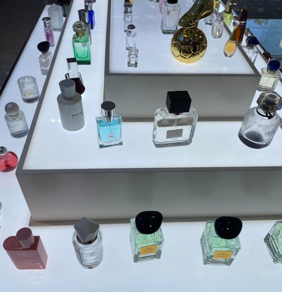 perfume 15 scaled.jpg