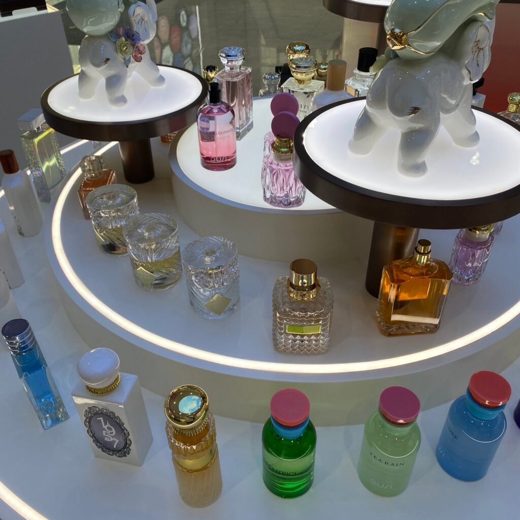 perfume 4 scaled.jpg